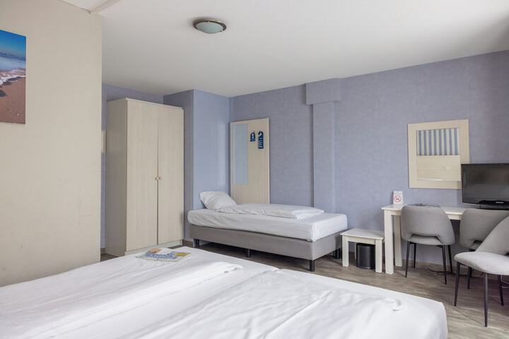 Room 14 of 44