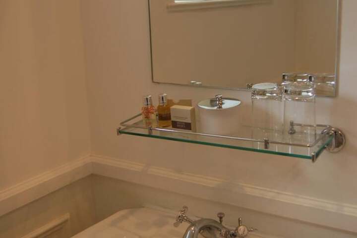 Bath Photo