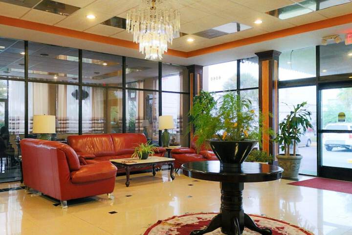 Hotel Interior 4 of 38
