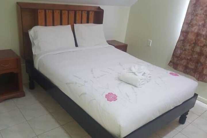 Room 16 of 26