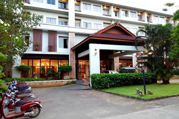 Hotel 23 of 27