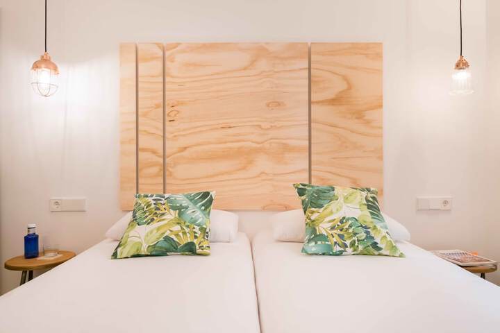 Room 10 of 67