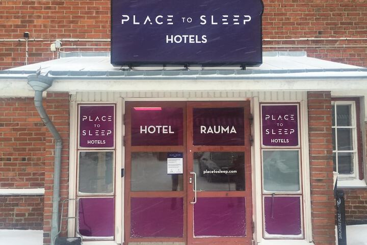 Hotel 41 of 42