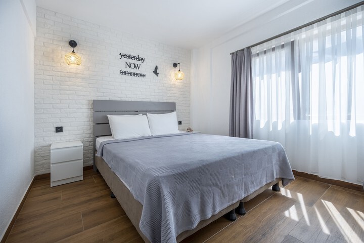 Room 60 of 113