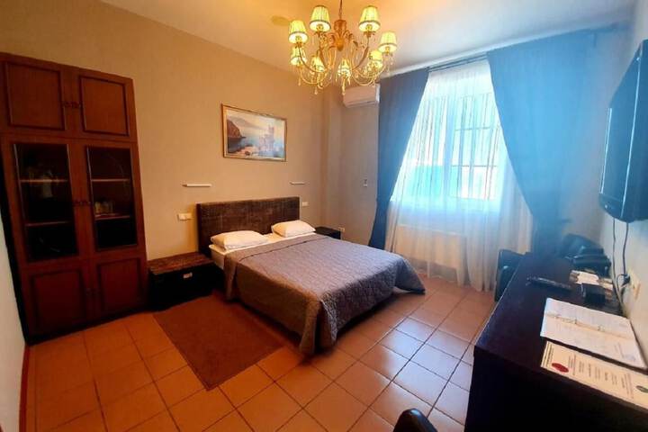 Room 29 of 62