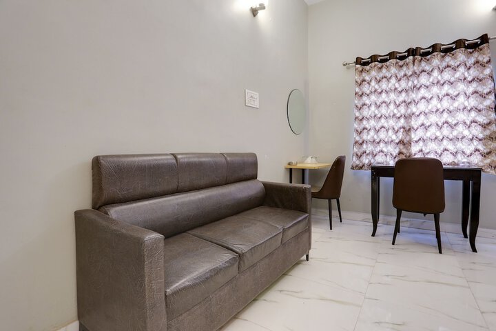 Hotel Interior 11 of 36
