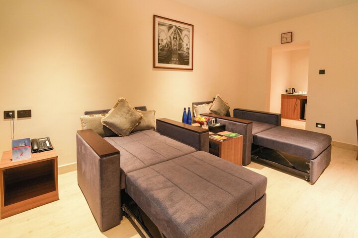 Room 7 of 88
