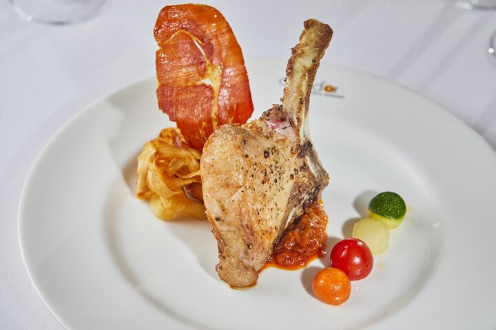 Dining 42 of 114