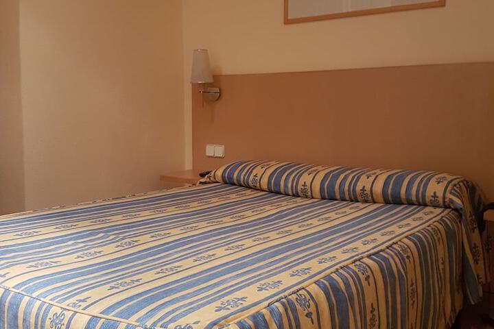 Room 15 of 69