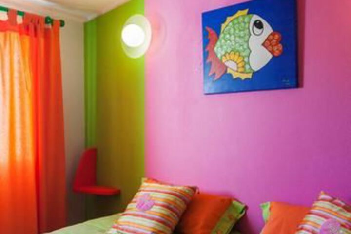 Room 5 of 20