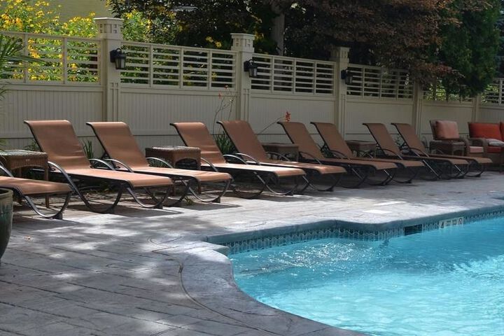 Pool 143 of 155