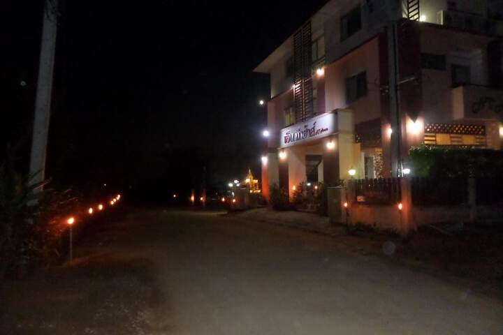 Hotel 56 of 58