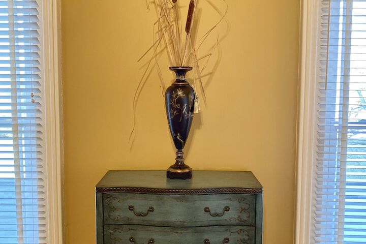 Room 4 of 40