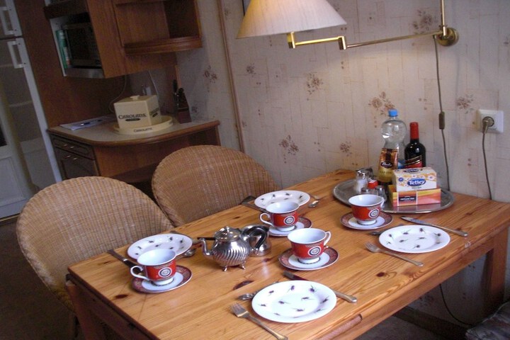 Dining 36 of 52