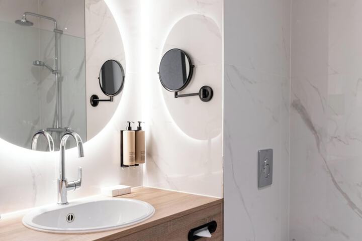 Bath Interior
