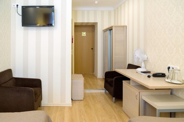 Room 13 of 39