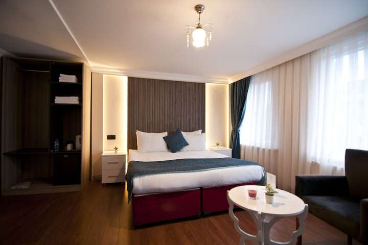 Room 11 of 54