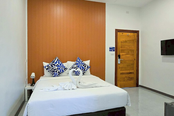 Room 31 of 100
