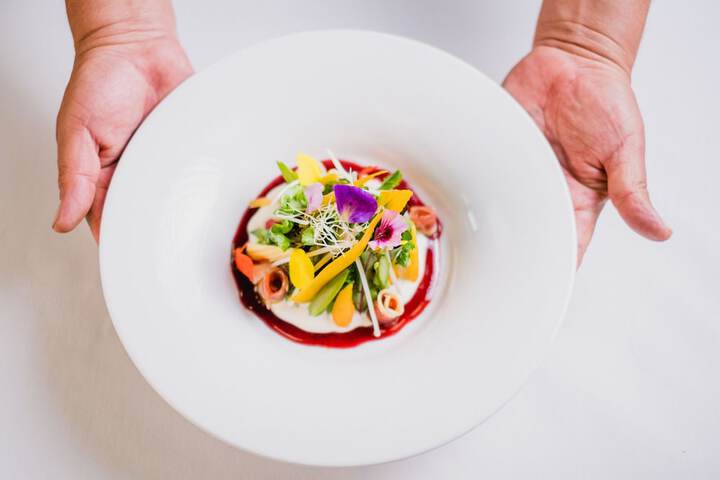 Dining 96 of 147