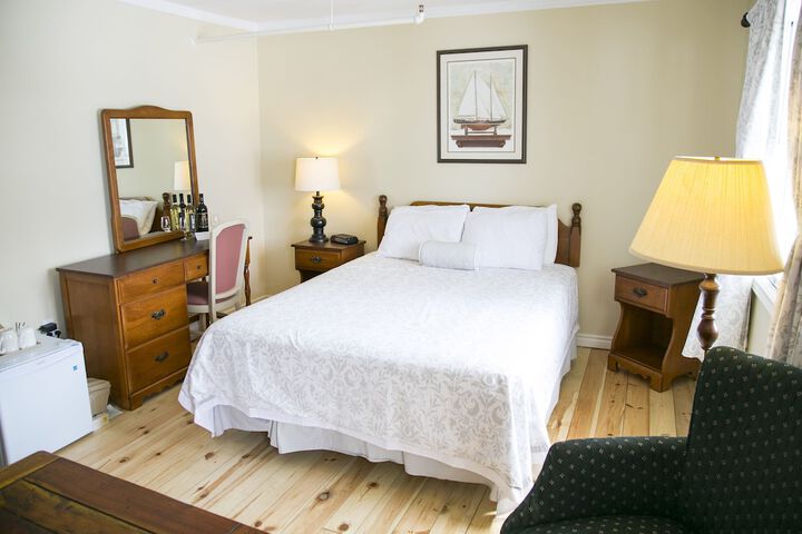 Room 6 of 46