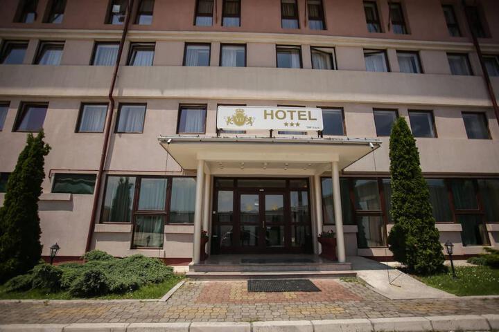 Hotel 4 of 23