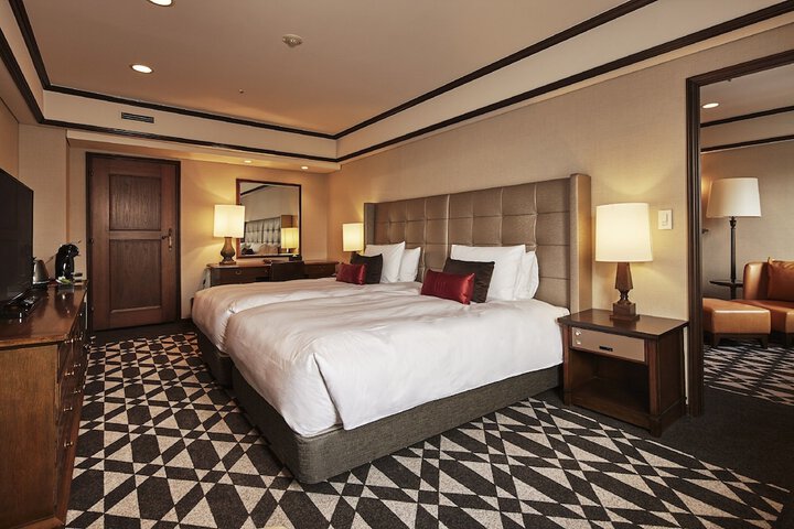 Room 14 of 72