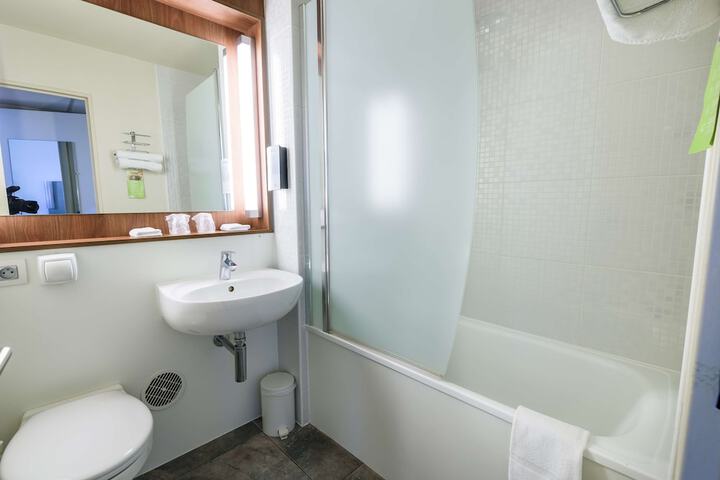 Clean Restrooms