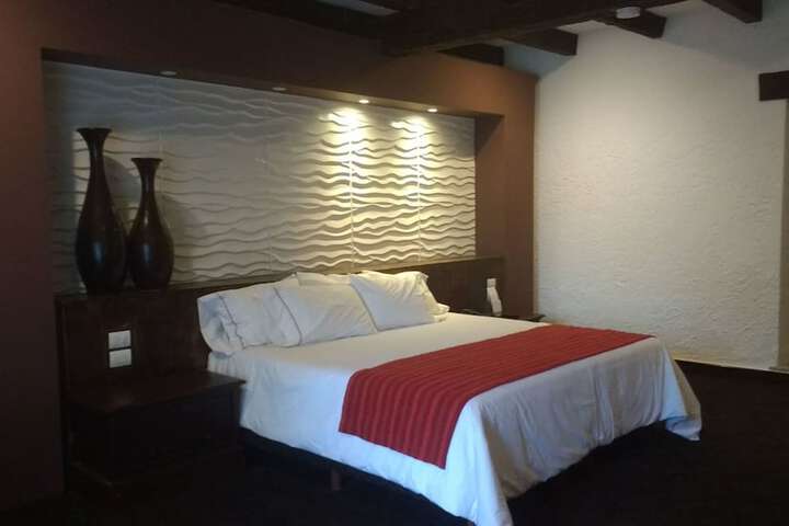 Room 9 of 45