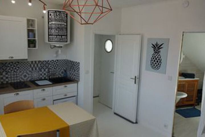 Room 38 of 66