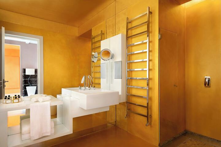 Bath Interior