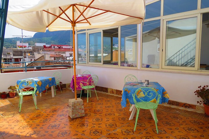 Terrace/Patio 105 of 107