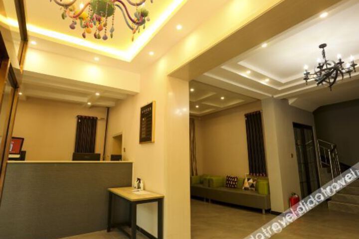 Hotel Interior 4 of 12