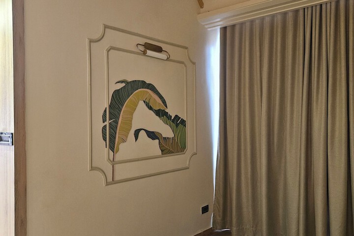 Room 15 of 63