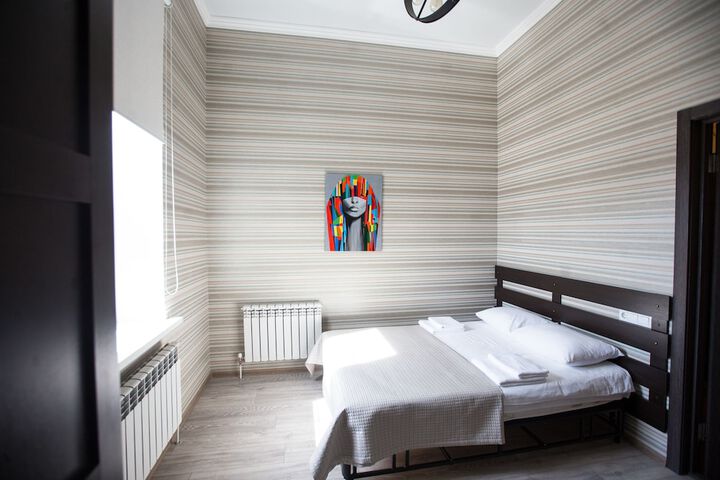 Room 15 of 30