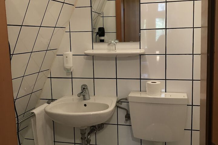 Room 29 of 31