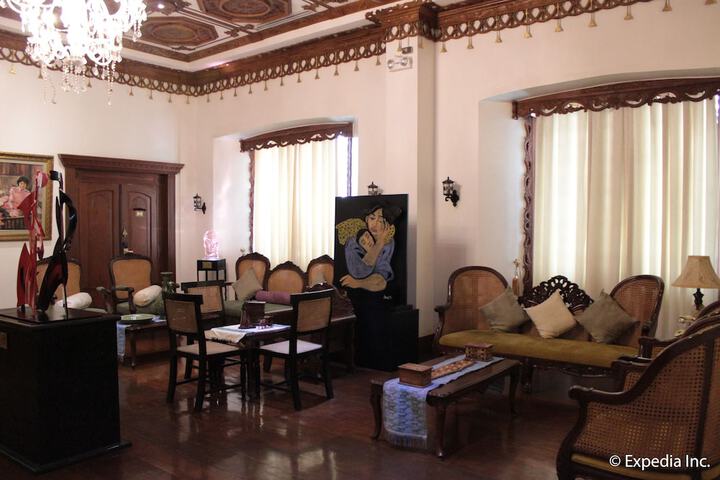 Hotel Interior 6 of 131