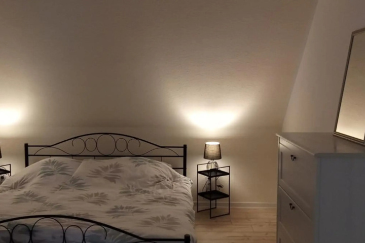 Room 4 of 19