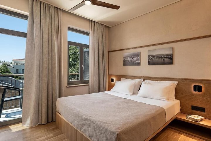 Room 9 of 31