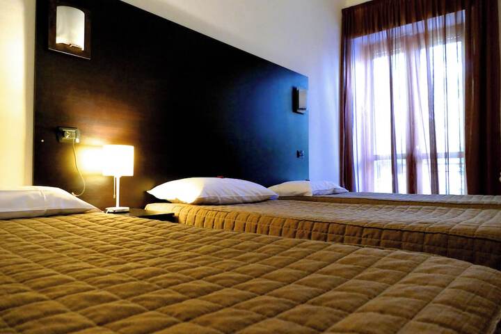 Room 22 of 80