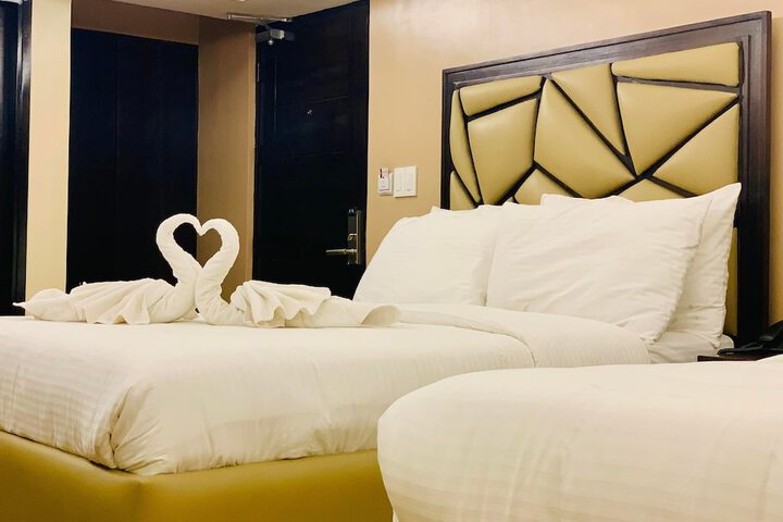 Room 18 of 63