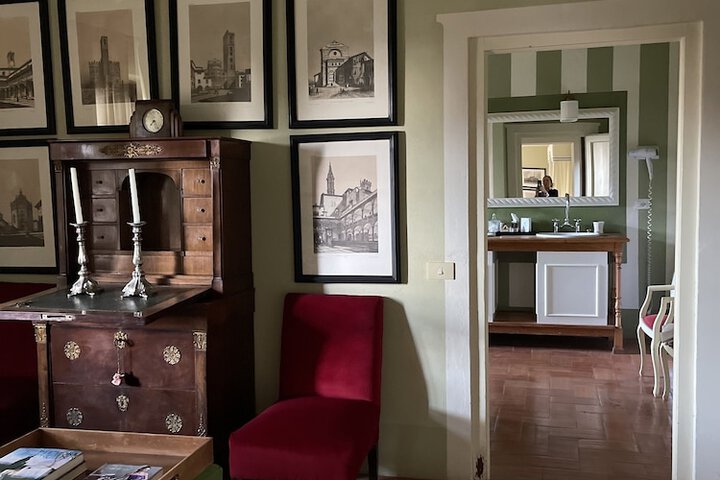 Room 12 of 67