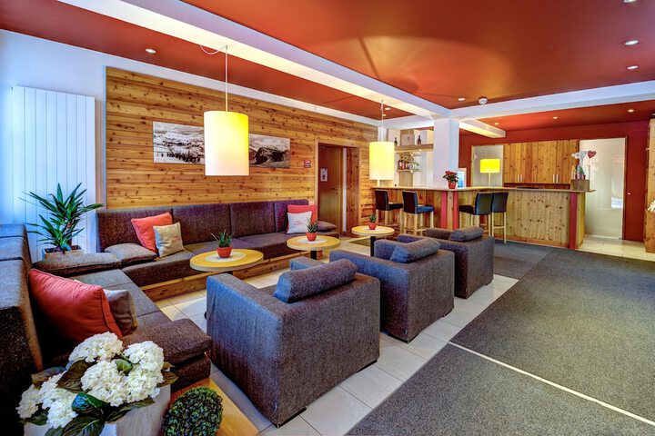 Hotel Interior 2 of 33