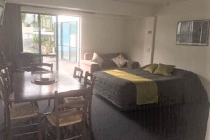 Room 14 of 39