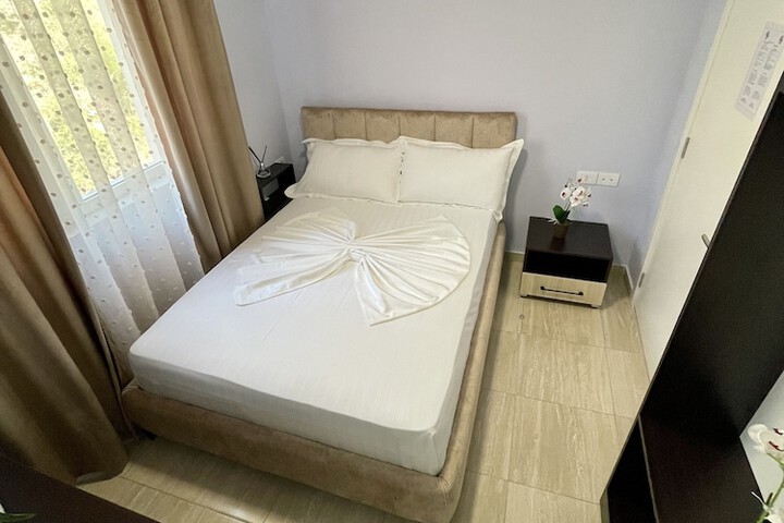 Room 64 of 121
