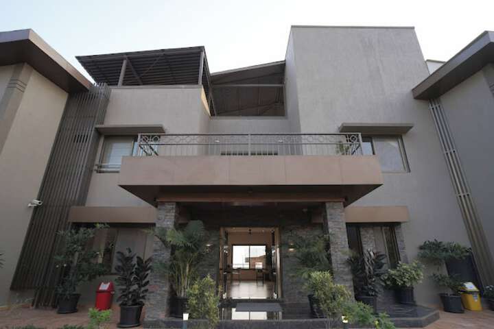 Hotel 3 of 29