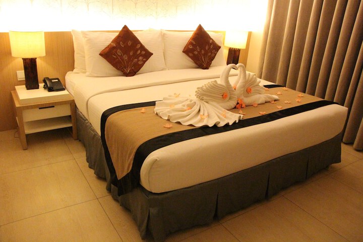 Room 10 of 97