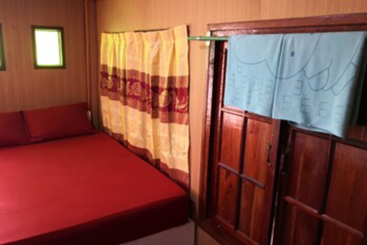 Room 1 of 23