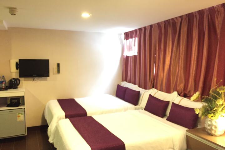 Room 29 of 73