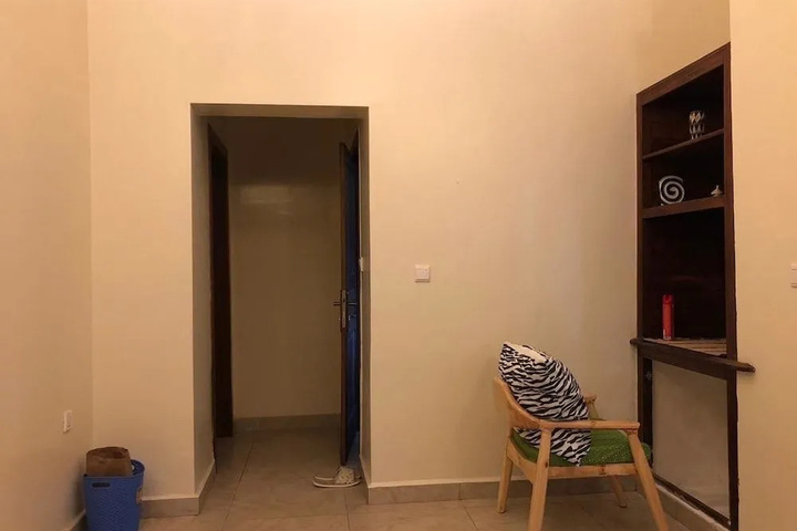 Room 2 of 13