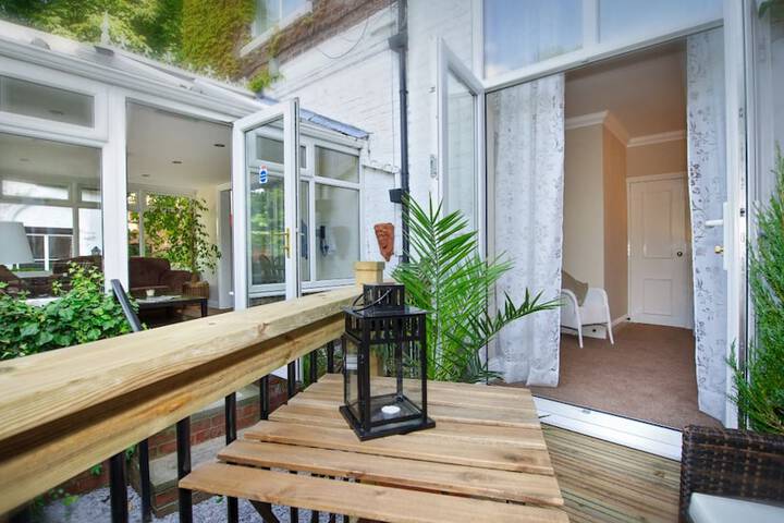 Terrace/Patio 21 of 45